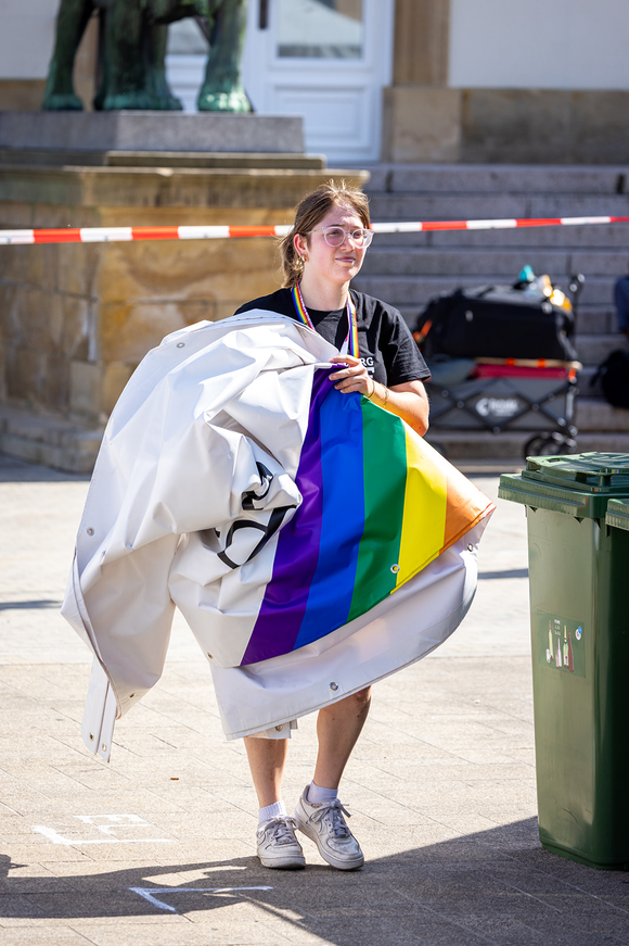 Photo Volunteer holding banner - Luxembourg Pride 2026