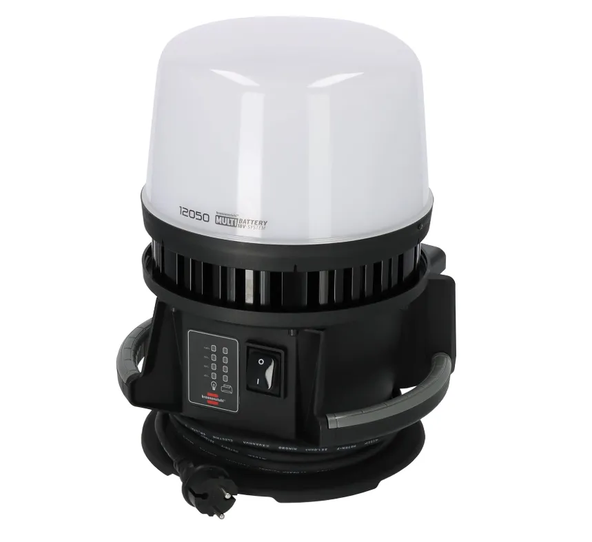 Professioneller 12.000 lm LED-Baustrahler mit Akku- & Netzbetrieb